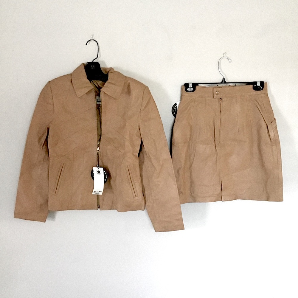 ARICCI FRANCE LEATHER TWO PIECE SUIT